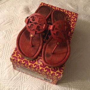 Tory Burch Miller sandal red crocodile sz 9